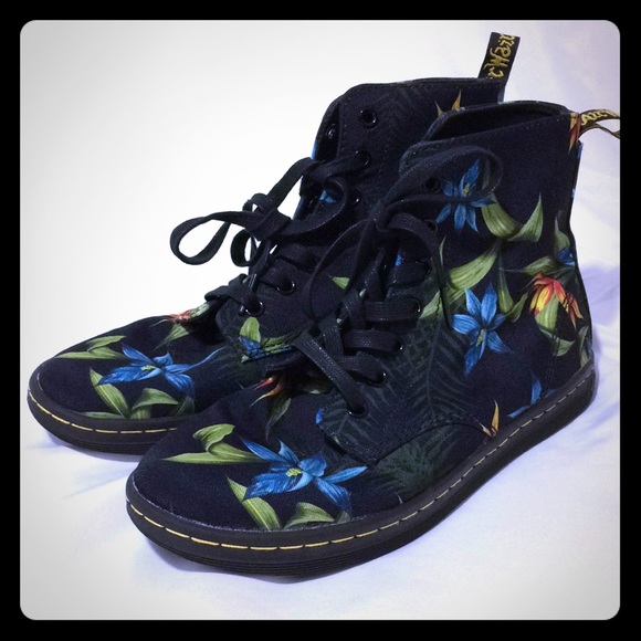 dr martens hackney floral